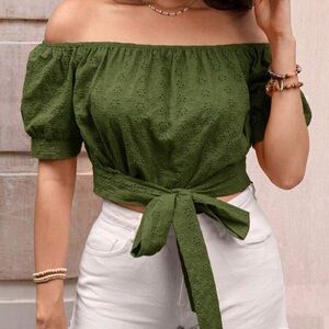 NWT !! Elegant Olive Off-Shoulder Crop Top